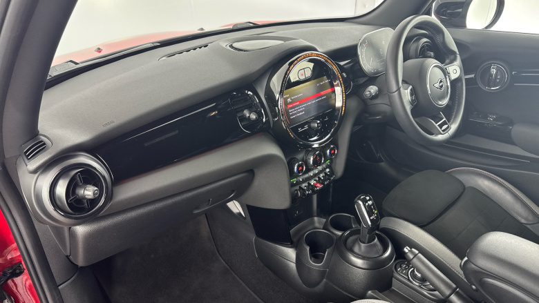 MINI Hatchback 1.5 Cooper Sport Premium 3dr Auto Petrol Hatchback